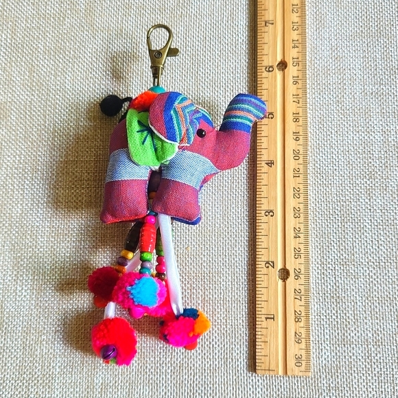 Adorable backpack or purse clip on in excellent unused condition! From Thailand! - Picture 3 of 5